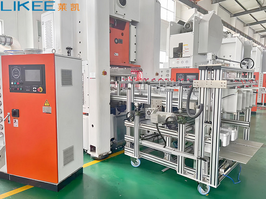 ซื้อ มิตซูบิชิควบคุม 12000 ชิ้น / ชั่วโมง Output เครื่องบรรจุกระปุกอลูมิเนียม LK-T80 online manufacture