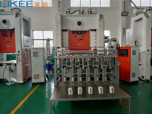 ระบบควบคุม PLC ของมิตซูบิชิที่แม่นยำ เครื่องทำภาชนะฟอยล์อะลูมิเนียม มอเตอร์ SIEMENS