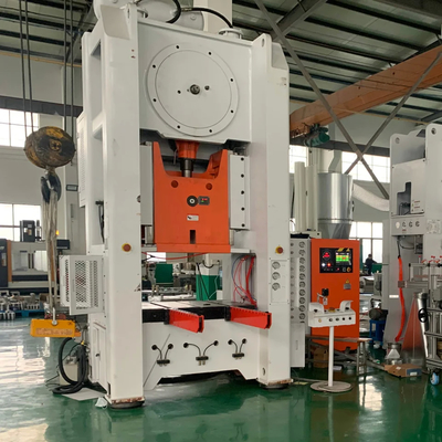Mitsubishi PLC SIEMENS เครื่องยนต์ สายการผลิตกระป๋องโฟลยอลูมิเนียมใช้ครั้งเดียว มีอายุการใช้งานยาวนาน