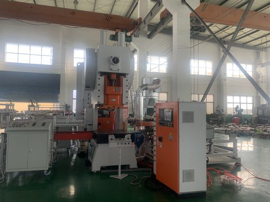 LK-T80 ถังอาหาร โฟลยอลูมิเนียม Punching เครื่องทําอัตโนมัติการใช้งานครั้งเดียว